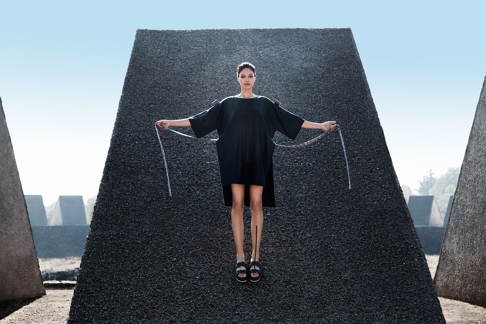 Carla Fernández, Primavera Verano 2016 by Ramiro Chaves